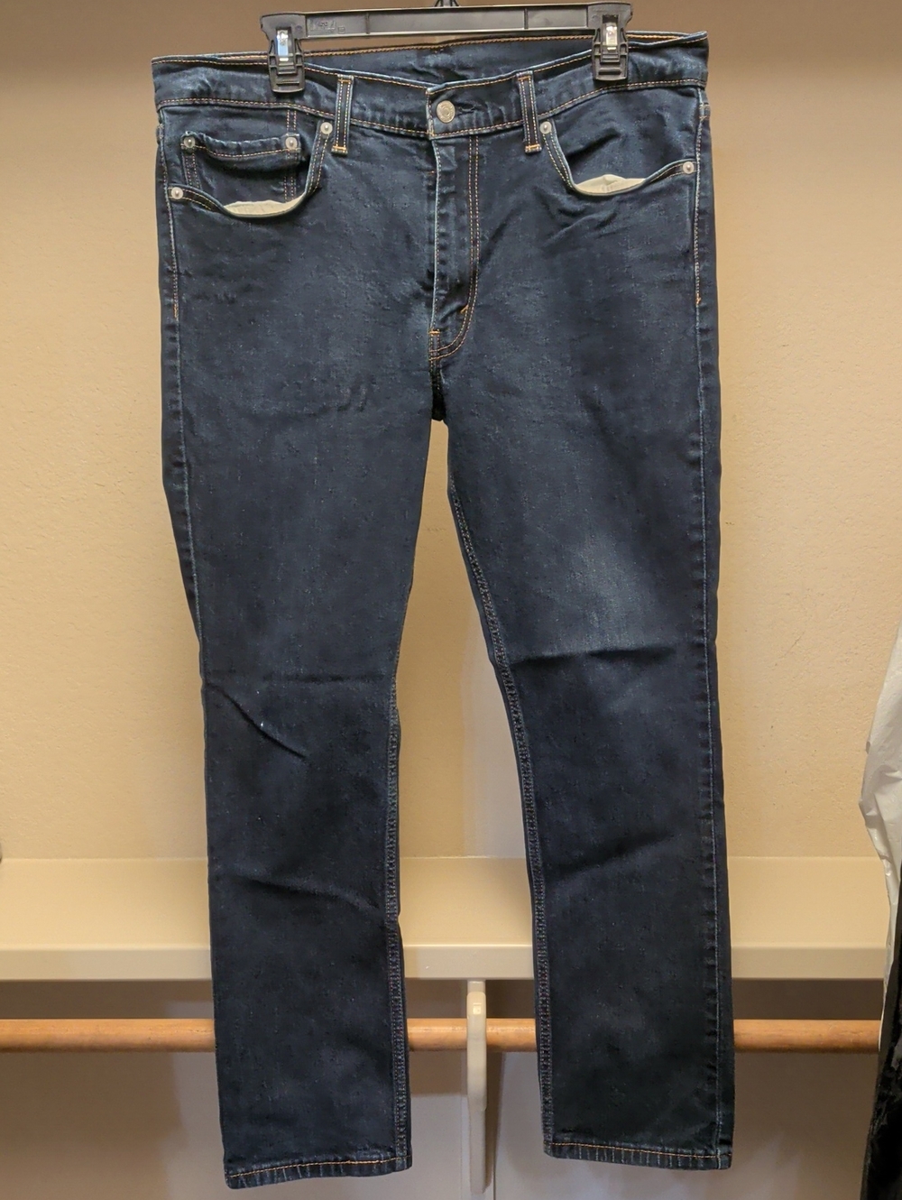 Levi's Men's Slim Straight Jeans in Dark Blue Denim